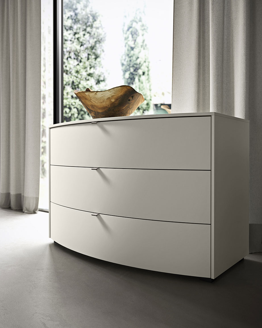 elegant memory bedsides, drawer units and chests 5